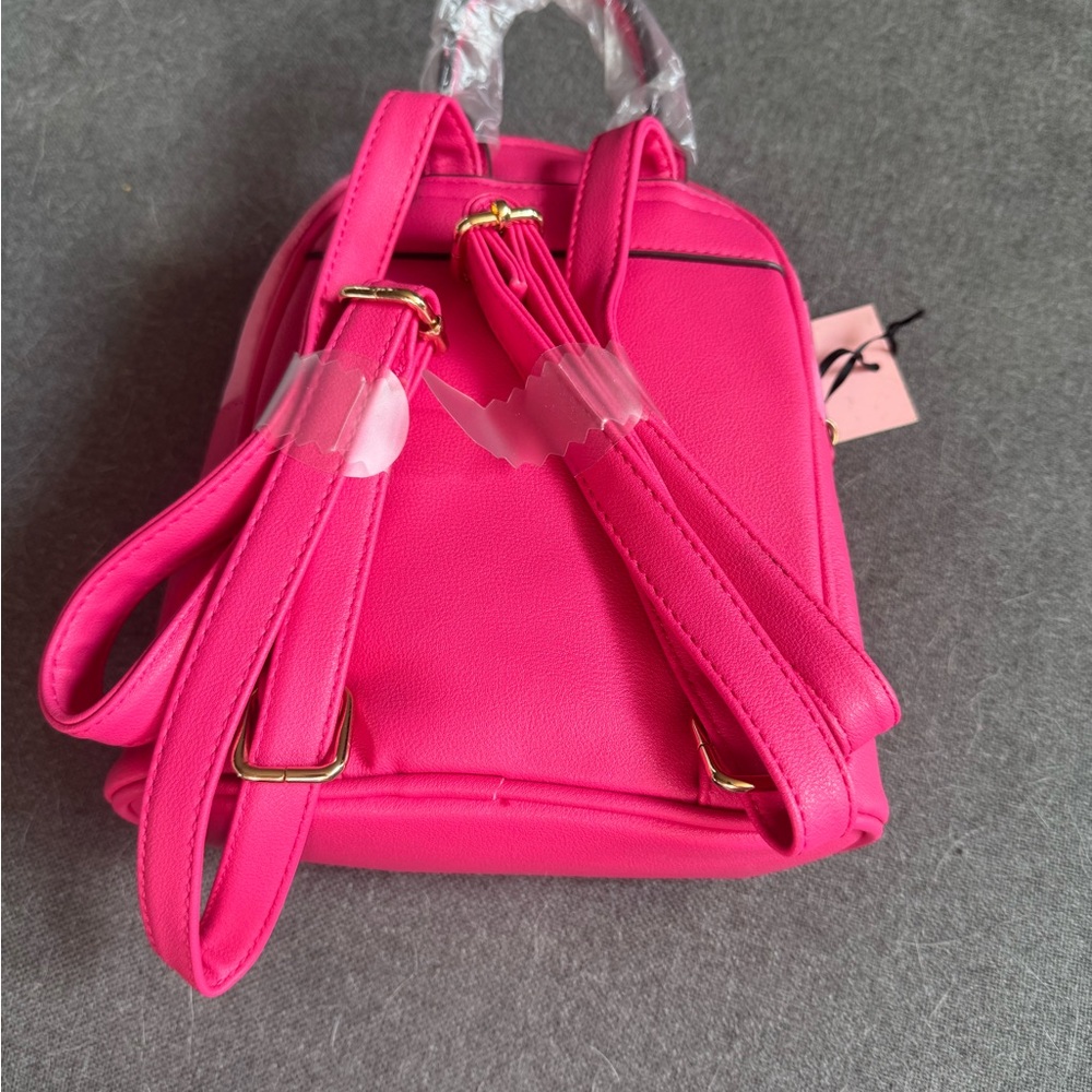 Juicy Couture Pink flash velour Backpack with Gold Accents NWT - Picture 3 of 6